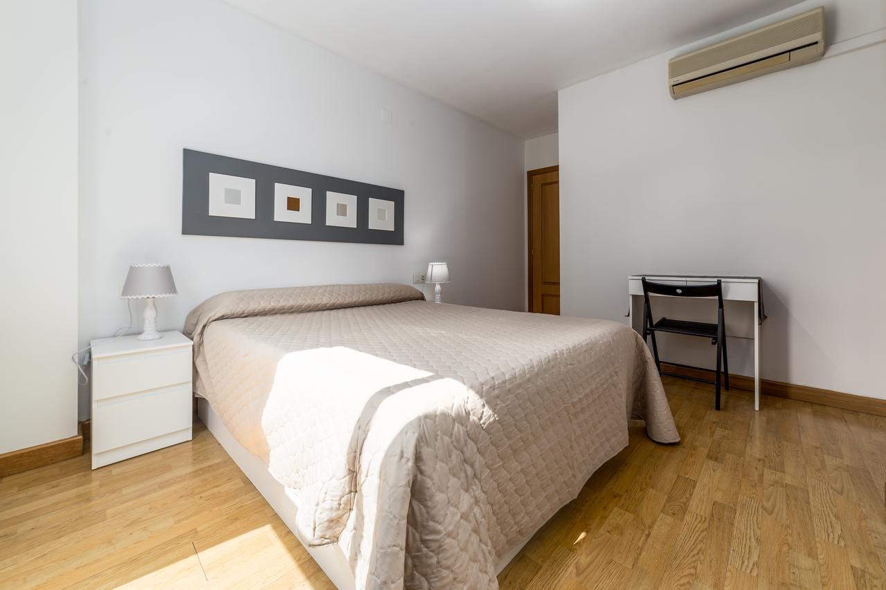 Apartament Travel Habitat Palau De Les Arts Walencja Zewnętrze zdjęcie