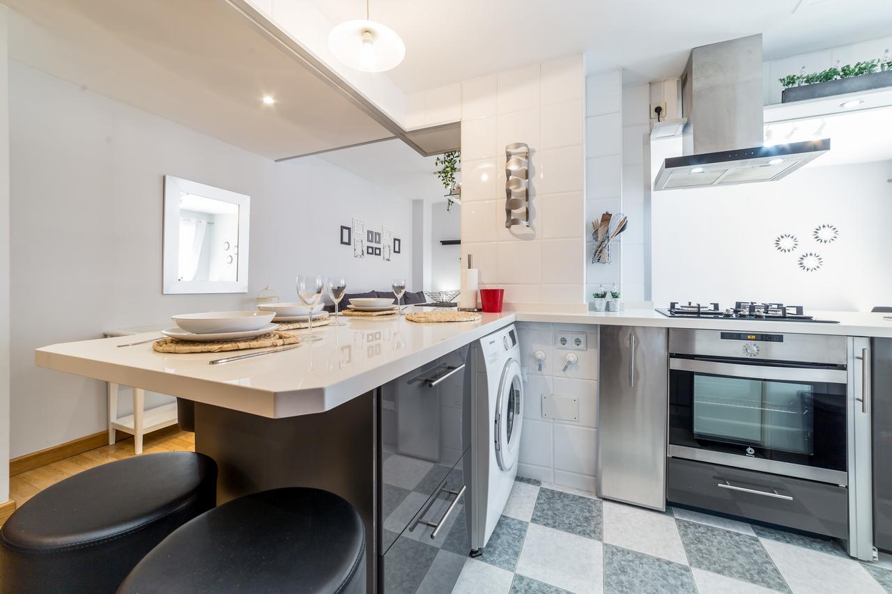 Apartament Travel Habitat Palau De Les Arts Walencja Zewnętrze zdjęcie